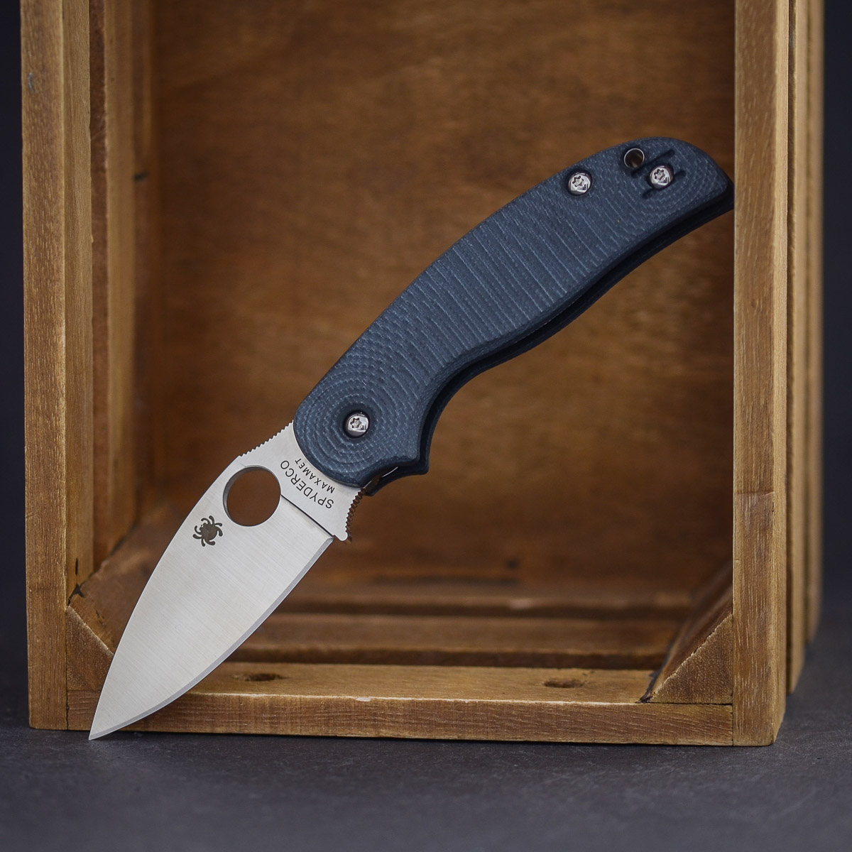 Spyderco Sage 5 Lightweight Maxamet  Spyderco Sage 5 Lightweight Maxamet