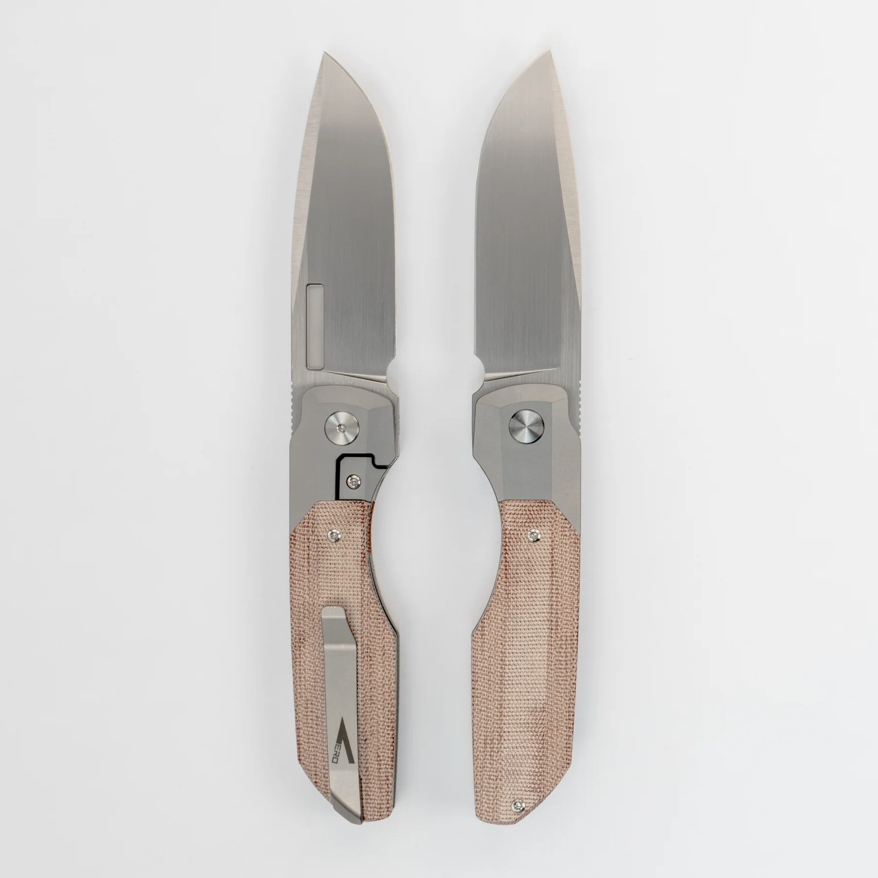 Vero Engineering Synapse XL Natural Micarta Hand Satin Vero Engineering Synapse XL Natural Micarta Hand Satin