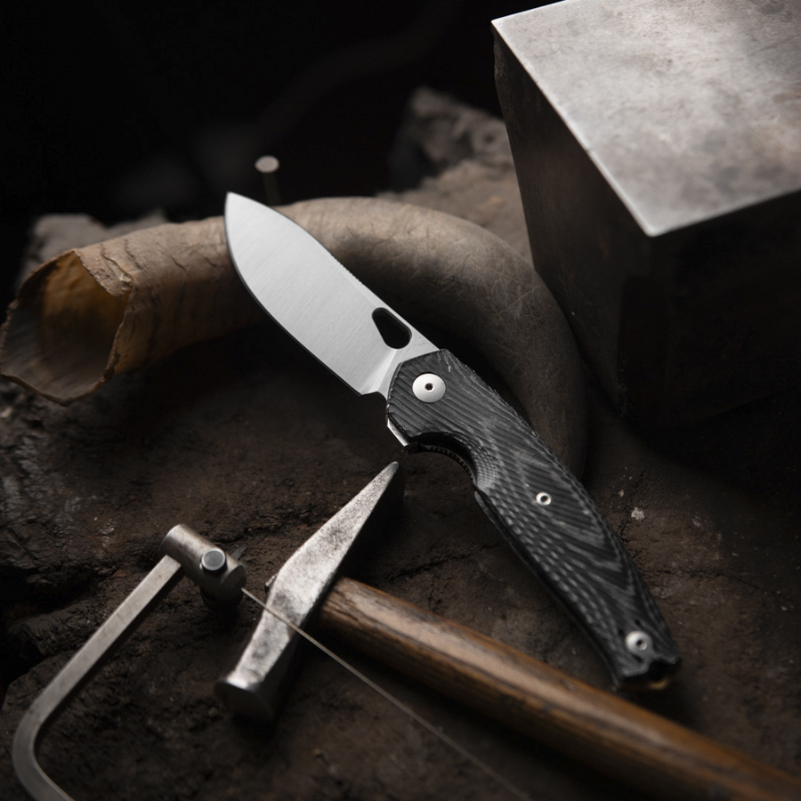 GiantMouse ACE Jagt Black Canvas Micarta GiantMouse ACE Jagt Black Canvas Micarta