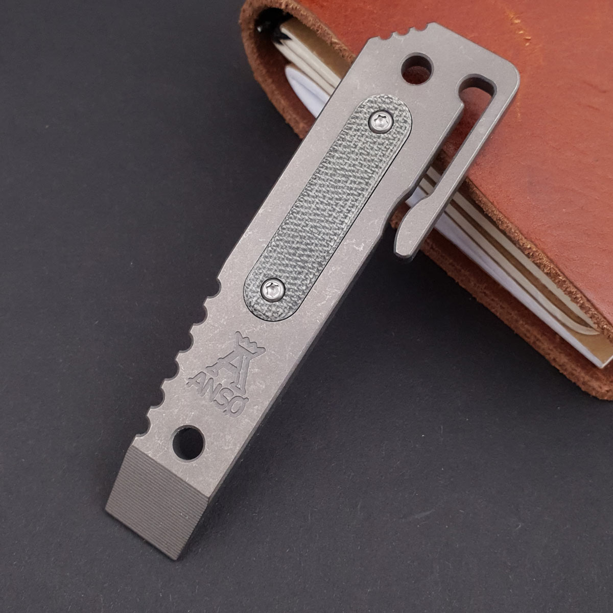 Prybar stonewash Anso of Denmark