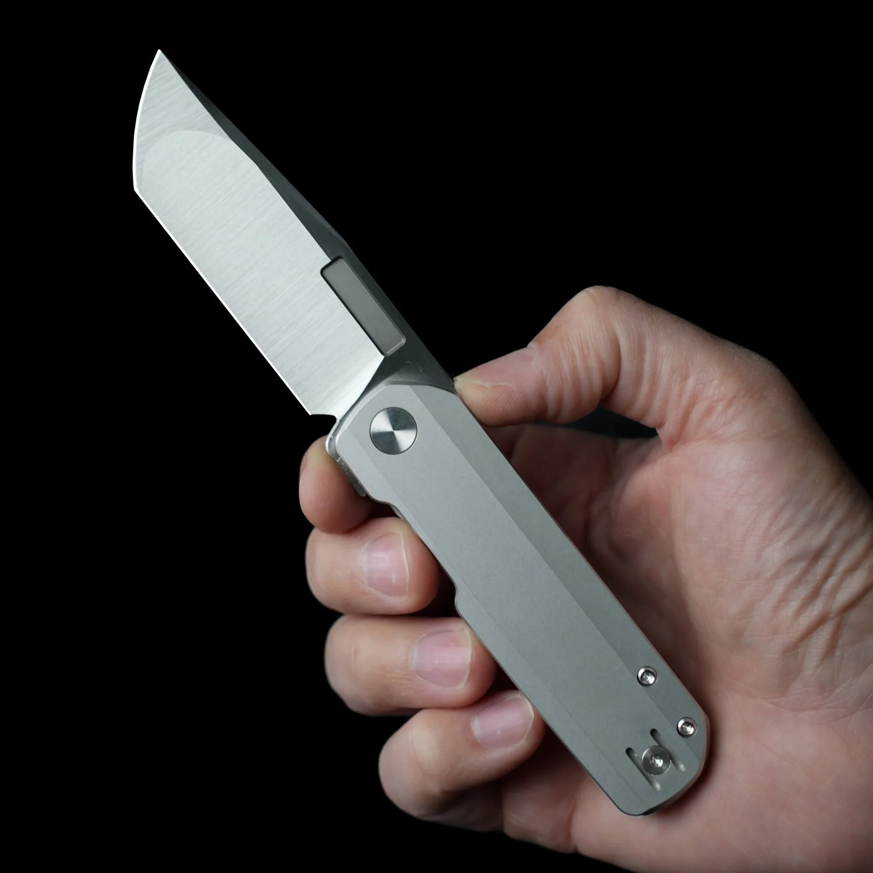 Vero Engineering Avid 3 – Image 1