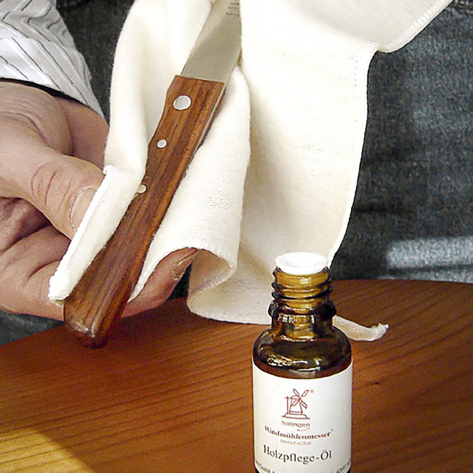 910002000 Wood care oil