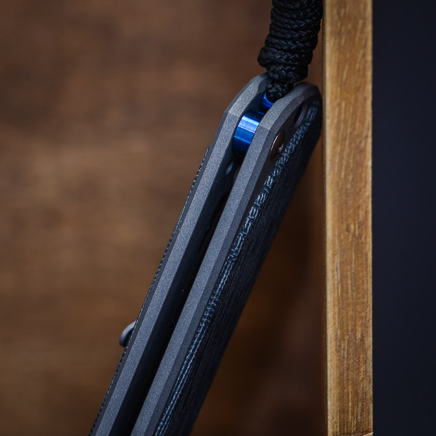 Chris Reeve Sebenza 31 Canvas Micarta black - Double Lug and blue Hardware – Image 4