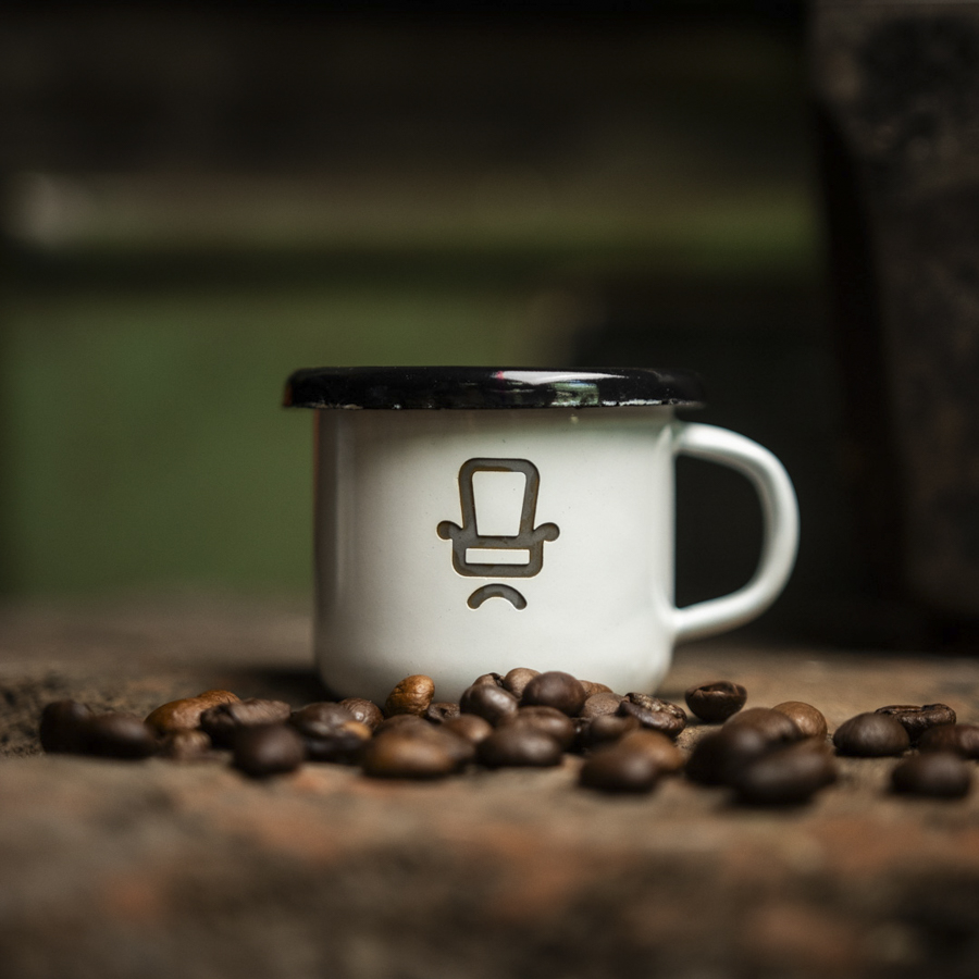Knifelounge Espresso Cup "Knifepresso" Pokal, Getränk, Kaffee, Kaffeetasse