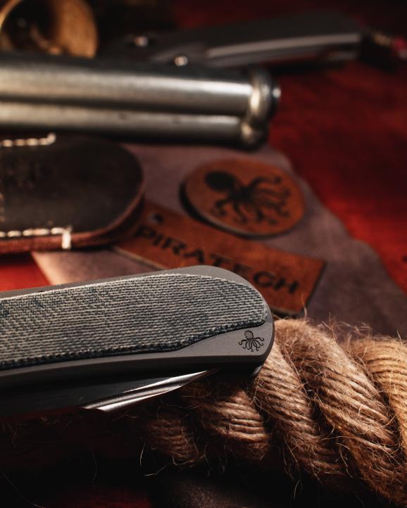 @joebot404 – Tsunami and a whole lot of EDC love Feuerwaffe, Pistole, Handfeuerwaffe, Waffe