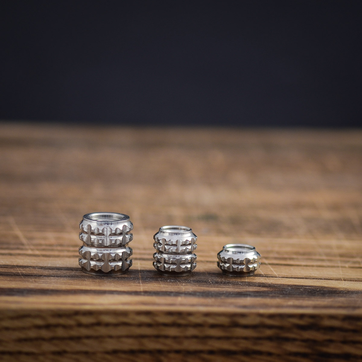 Griffin M990 Bead Titanium Satin