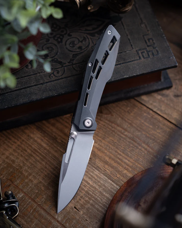 Null Knives Raiden R2 Aero Black PVD/ Dark Stonewash Null Knives Raiden R2 Aero Black PVD/ Dark Stonewash