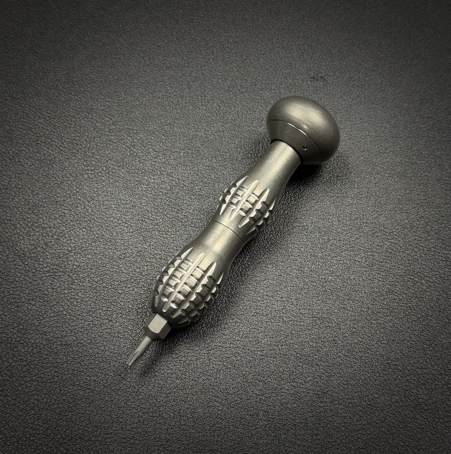 Divo Knives Screwdriver