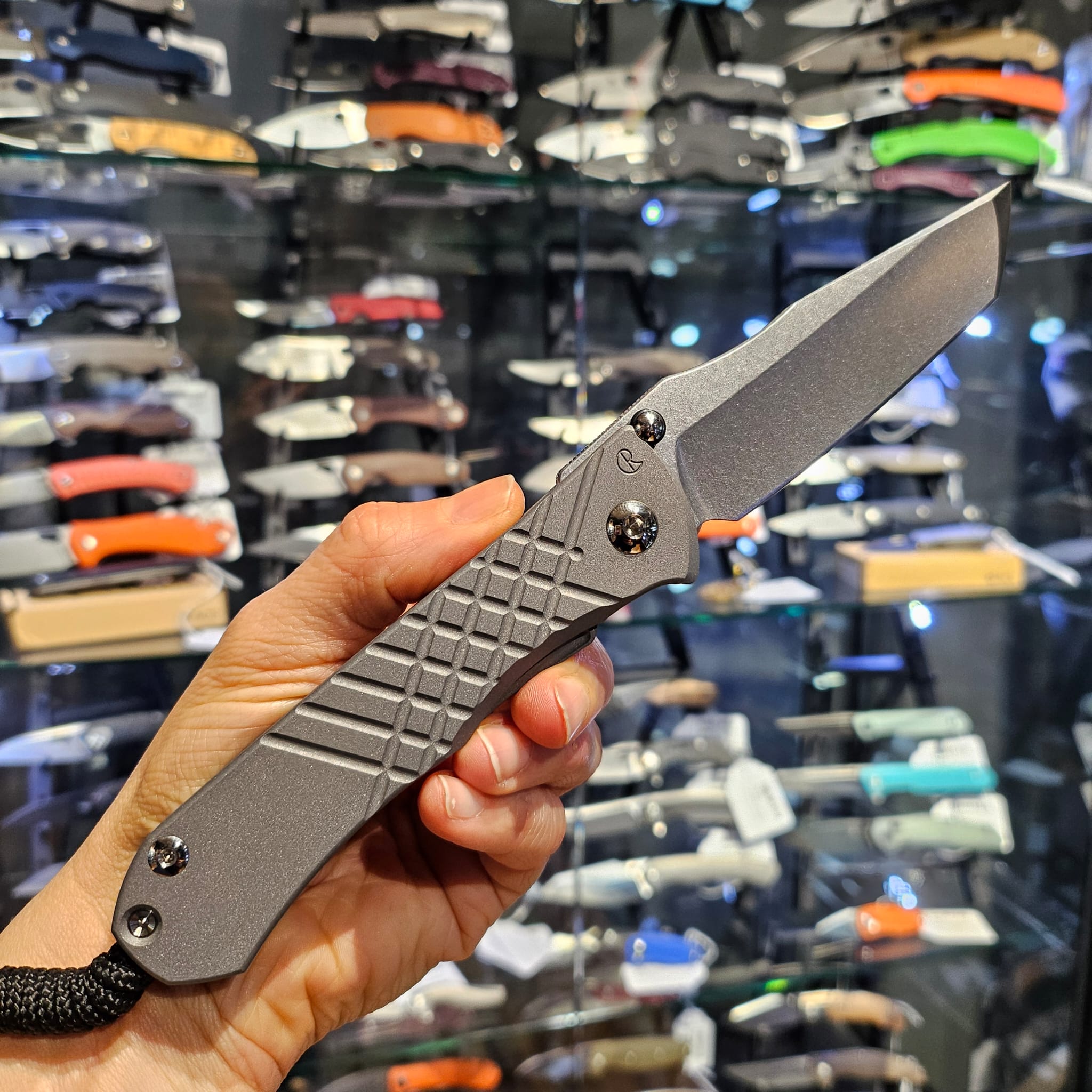 Chris Reeve Umnumzaan Lefthand – Image 4