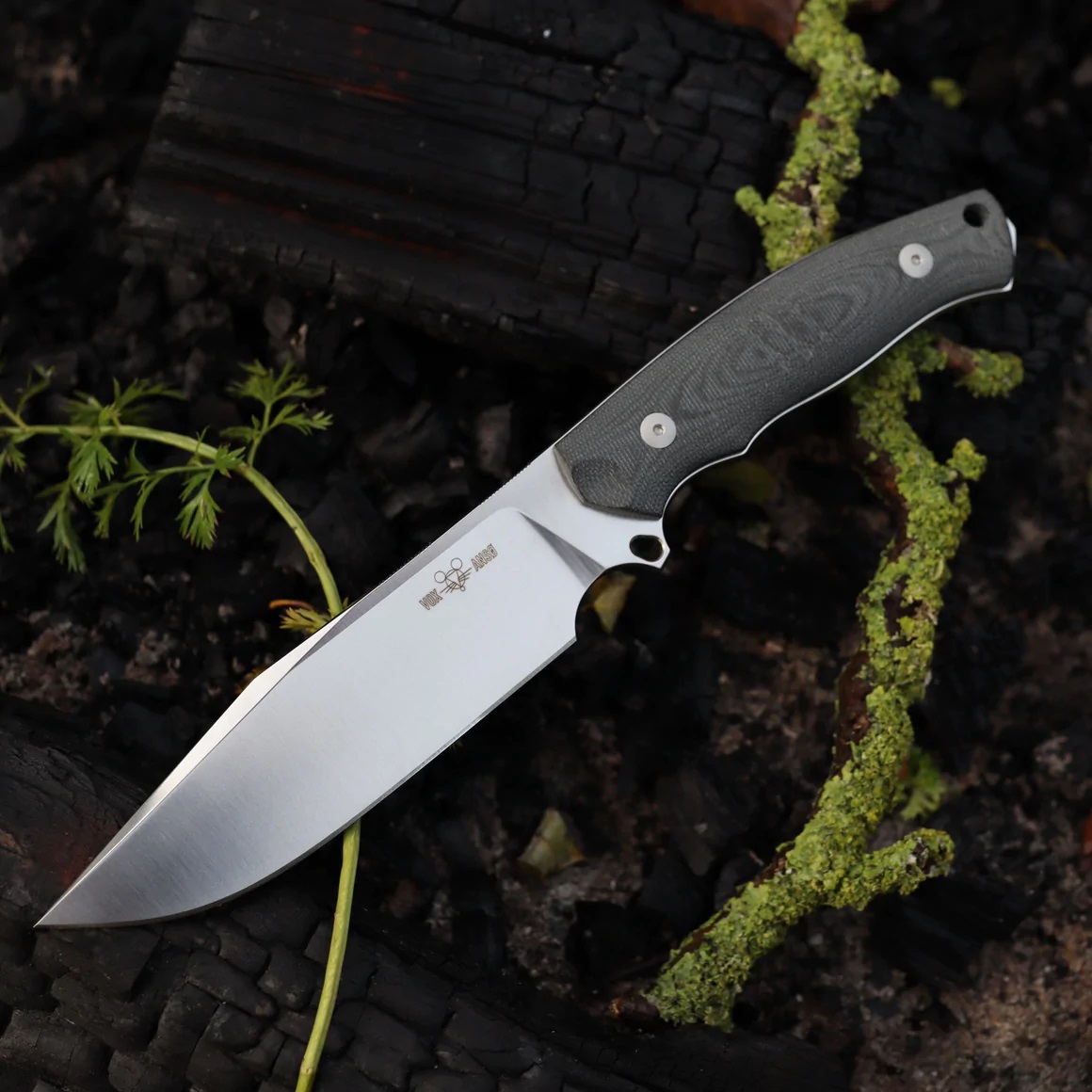 GiantMouse GMF4 - Black Canvas Satin