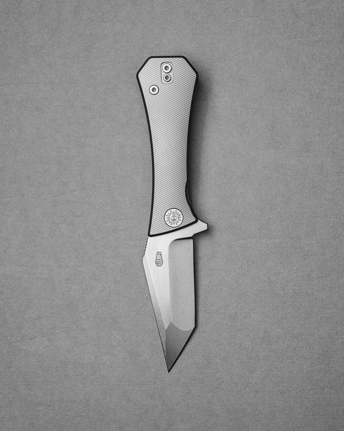 Aux MFG Coffin Tanto Framelock