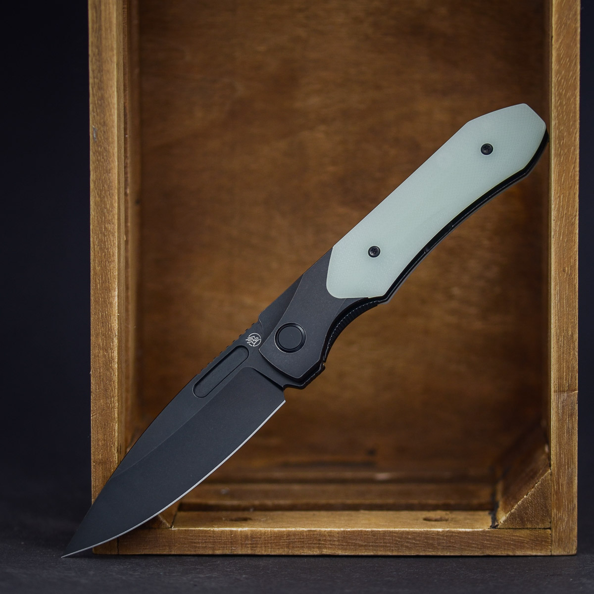 Combat Beads X-Series Bolster Lock Jade G10 Combat Beads X-Series Bolster Lock Jade G10