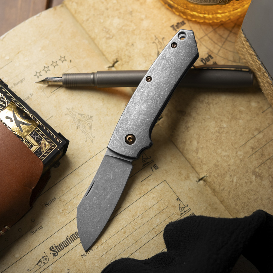 Böker Plus Cox Titanium - Knife Lounge Exclusive Böker Plus Cox Titanium - Knife Lounge Exclusive