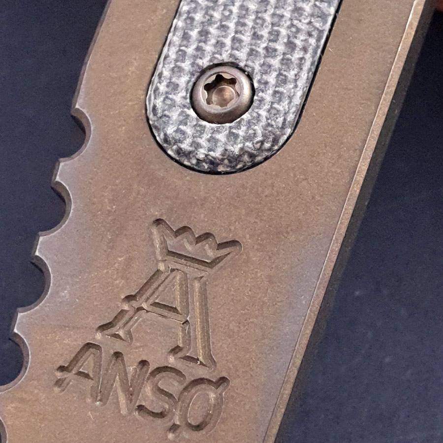 Anso Prybar Amber mit Micarta Inlay