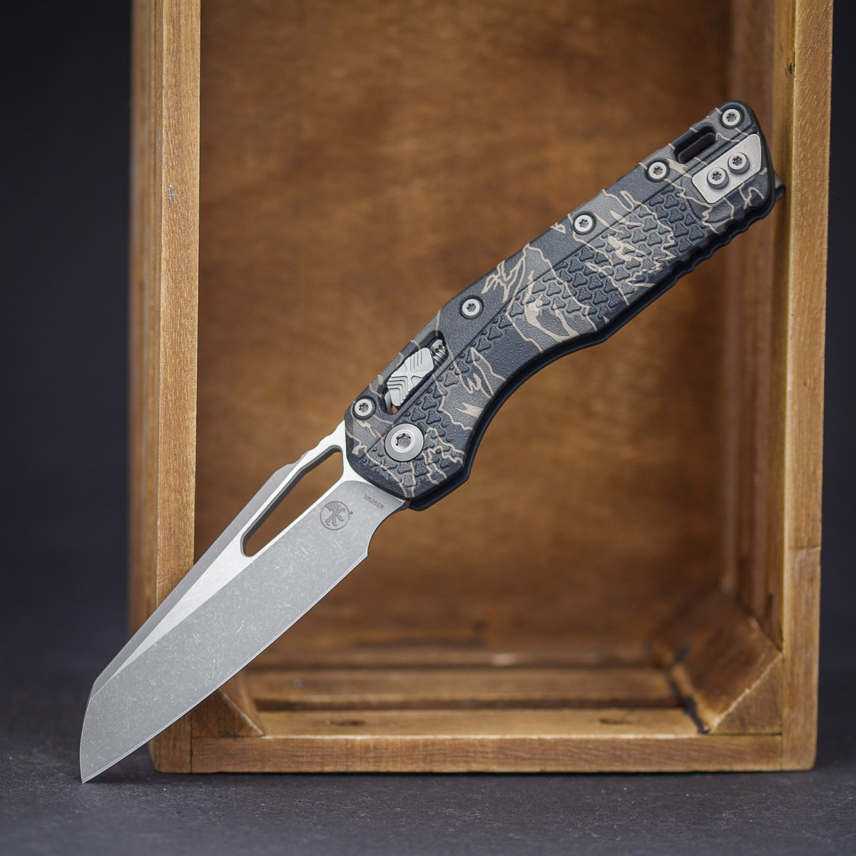 Microtech MSI S/E Tri-Grip Polymer Tiger Stripe Camo Apocalyptic Standard Klinge, Dolch, Messer, Waffe